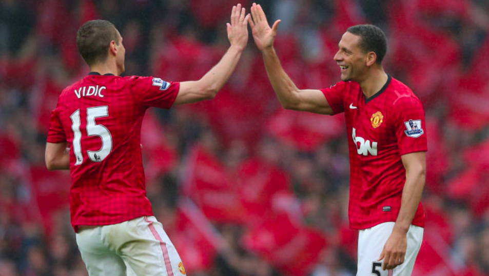 但在聚光灯 但在聚光灯