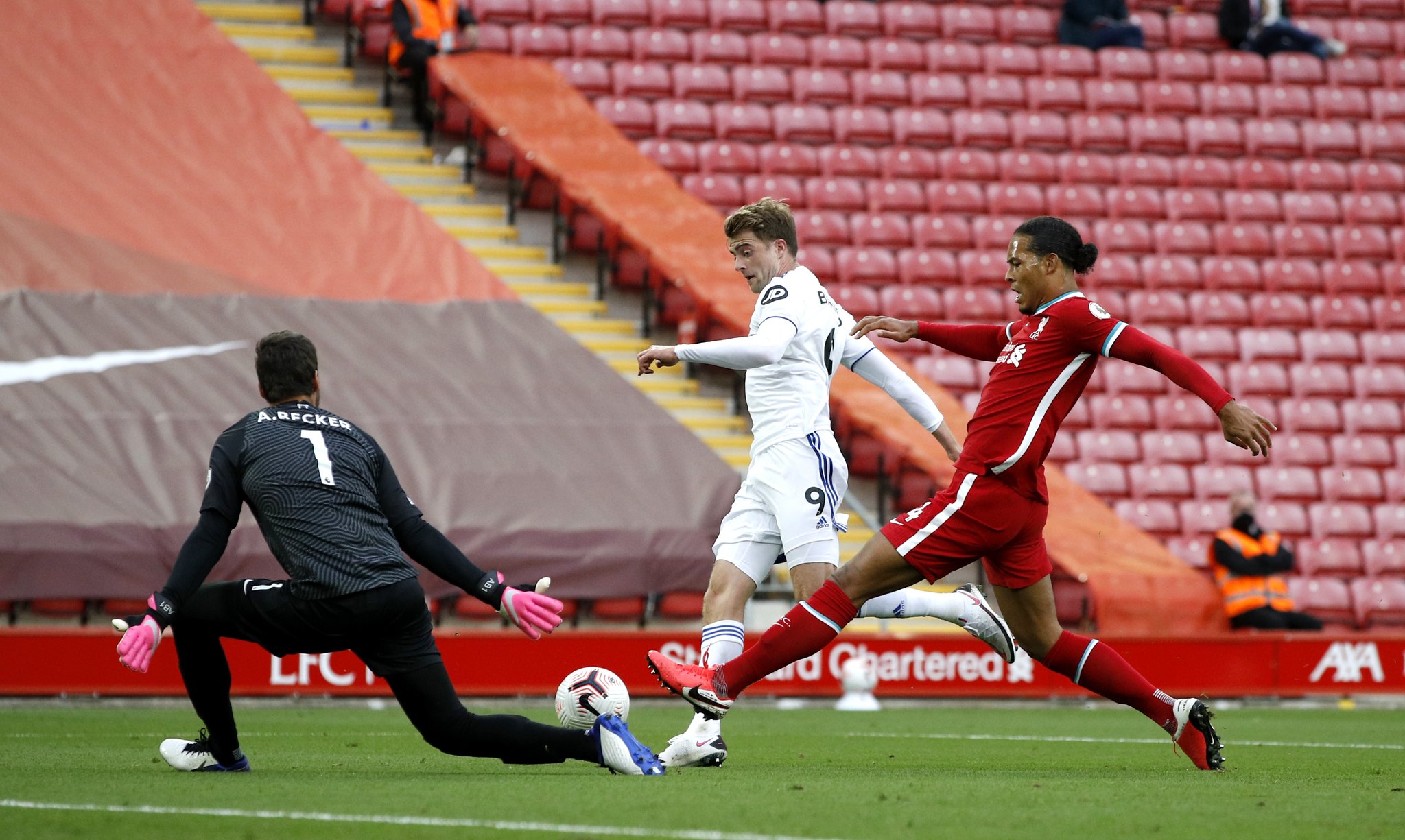 间都预示着 间都预示着